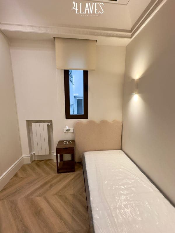 Piso en Calle de los Tres Peces, Lavapiés-Embajadores, Madrid - Imagen 3