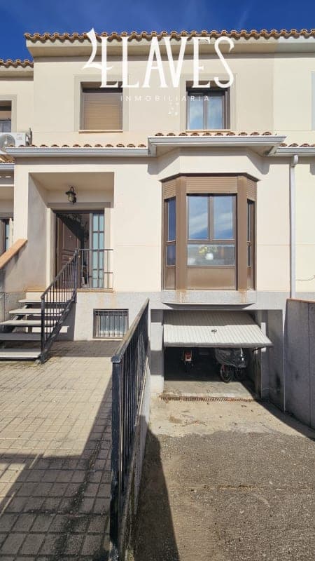 CHALET CALLE VICTORIA TEMBLEQUE - Imagen 5