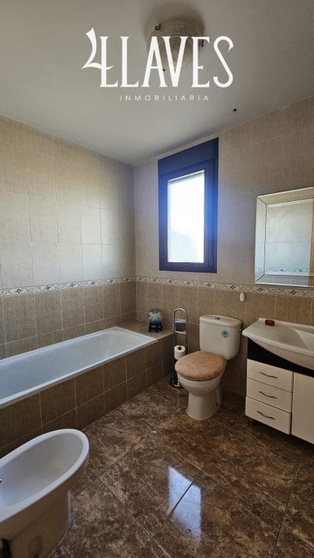 CHALET CALLE VICTORIA TEMBLEQUE - Imagen 21