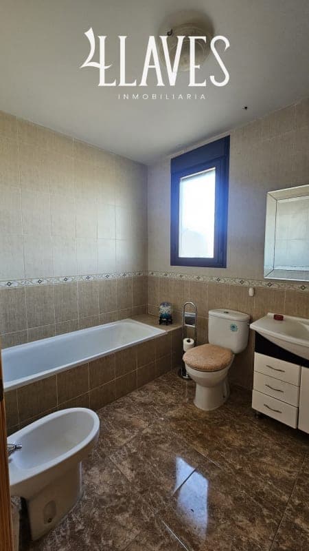 CHALET CALLE VICTORIA TEMBLEQUE - Imagen 25