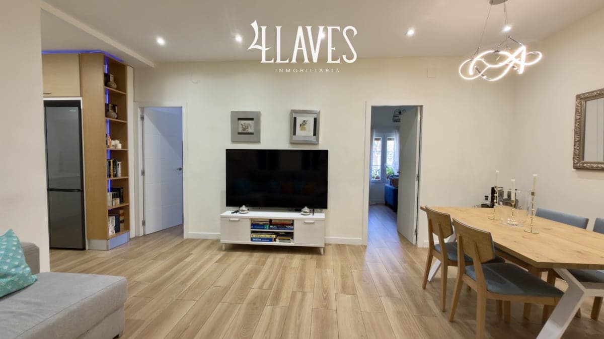 PISO EXTERIOR EN CALLE EMBAJADORES - Imagen 31