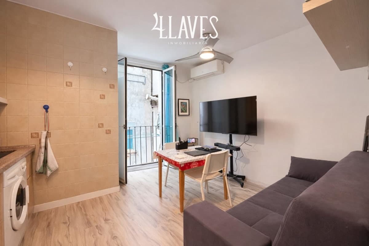 Acogedor Piso en Calle Del Salitre - Lavapiés - Imagen 6