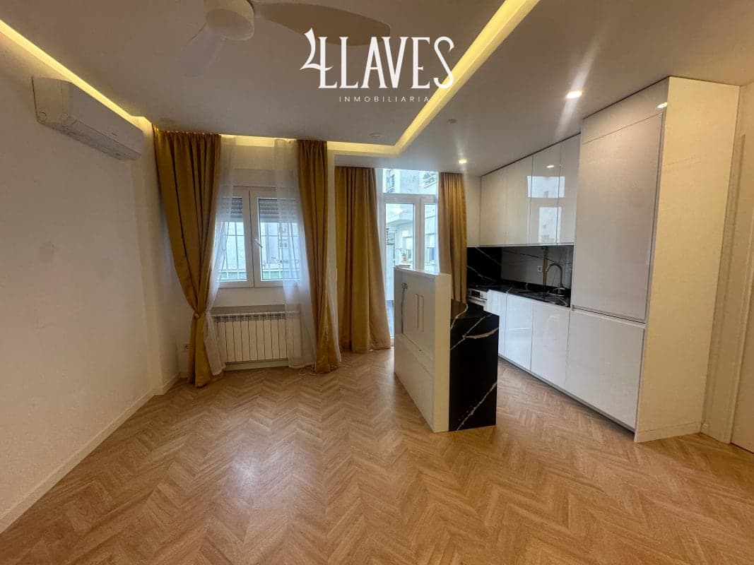 Piso en Calle de Linneo, Madrid - Imagen 14